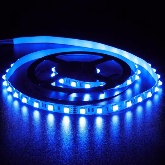 24VDC LED Strips Light Flexible LED 60LEDs / M RGB RGBW DMX bande led avec lentille 30 degrés